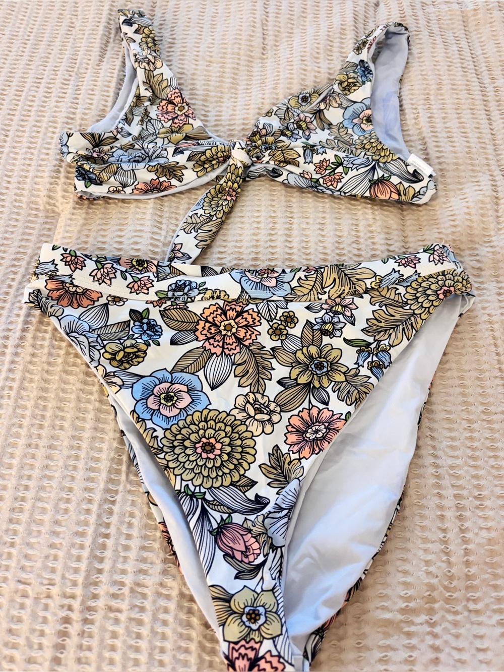 Dippin Daisy’s Bikini Set
